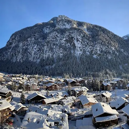 Stella Montis Campitello di Fassa